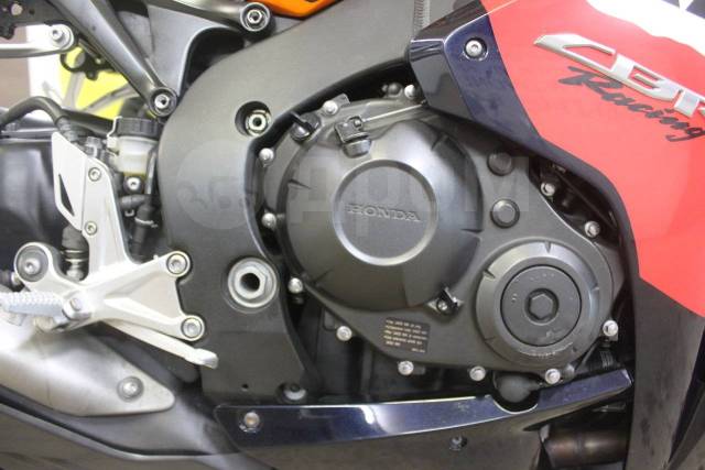 Honda CBR 1000RR Fireblade. 1 000. ., , ,   