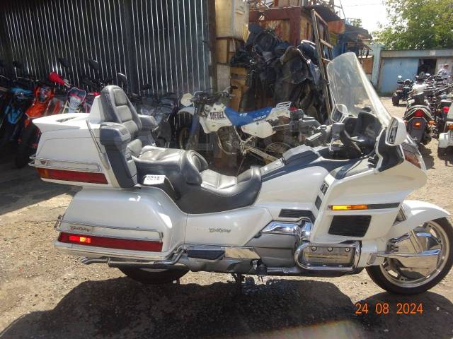 Honda Gold Wing. 1 500. ., ,  ,   