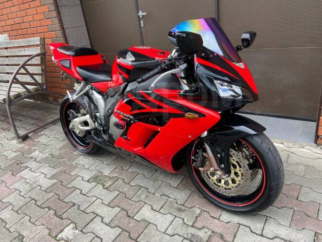 Honda CBR 1000RR-R. 1 000. ., , ,   