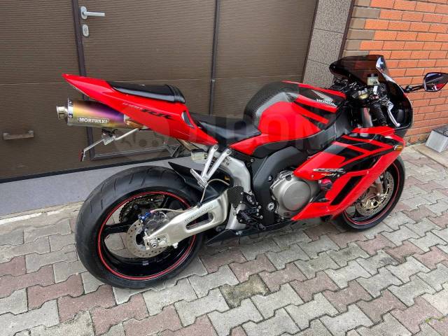 Honda CBR 1000RR-R. 1 000. ., , ,   