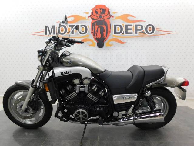 Yamaha V-Max 1200