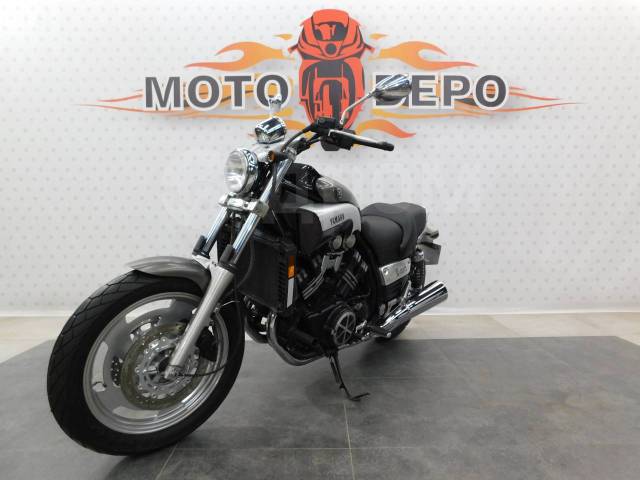 Yamaha V-Max 1200