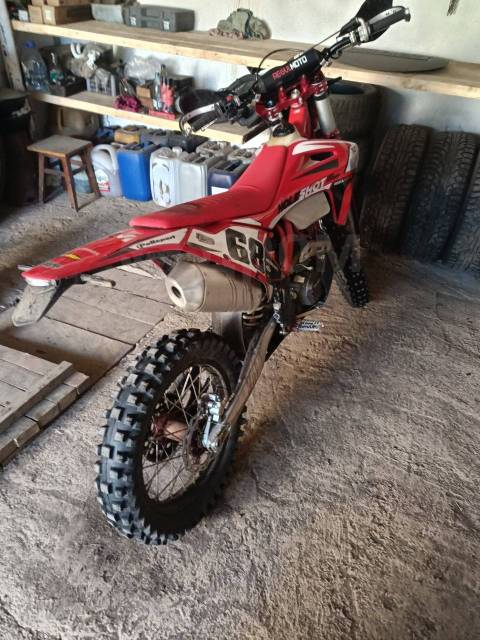 Regulmoto Holeshot Red Edition. 300. ., , ,   