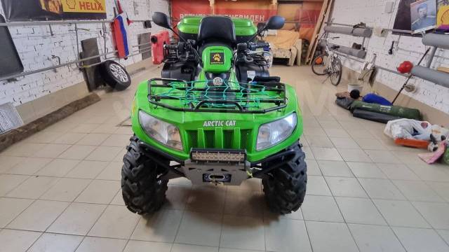 Arctic Cat TRV 700. ,  \ 