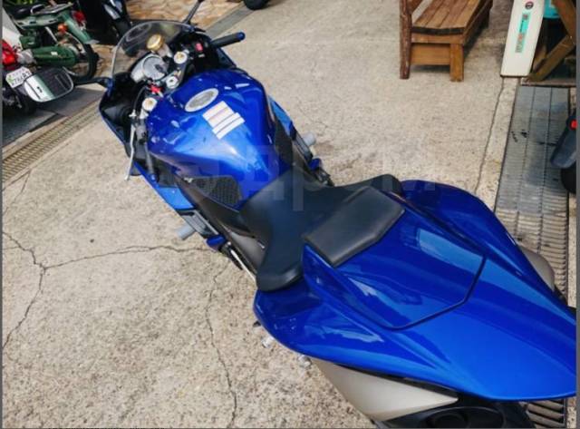 Yamaha YZF-R1. 1 000. ., , ,   