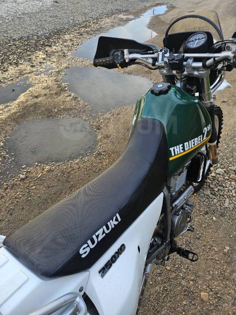 Suzuki Djebel 250. 250. ., , ,   