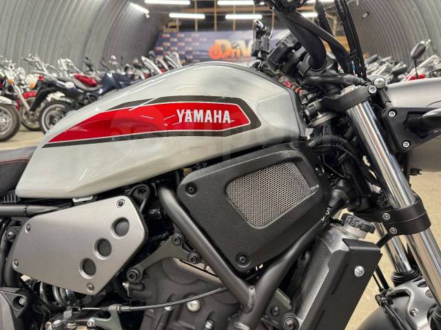 Yamaha XSR700. 700. ., , ,   