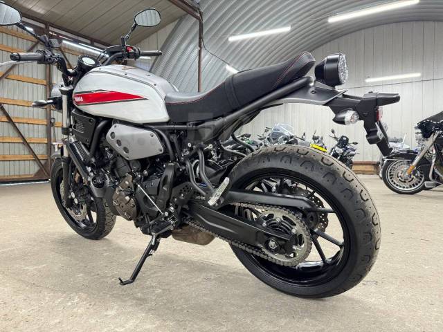 Yamaha XSR700. 700. ., , ,   