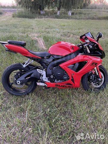 Suzuki GSX-R 750. 750. ., , ,  .     