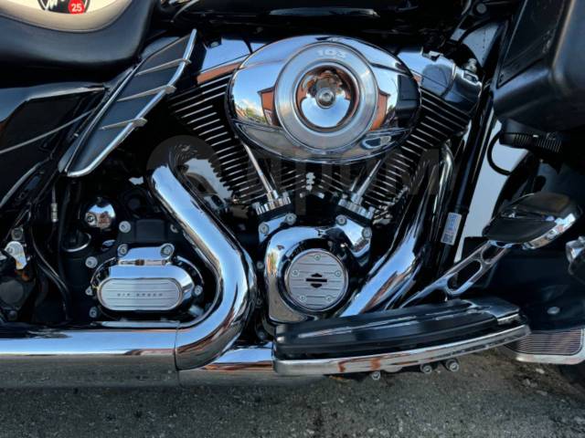 Harley-Davidson Electra Glide. 1 690. ., , ,   