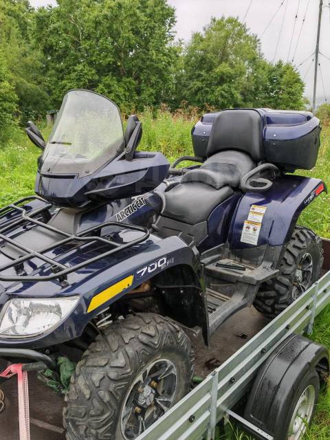 Arctic Cat TRV 700. ,  \,   