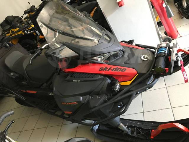 BRP Ski-Doo Skandic SWT. ,  ,   