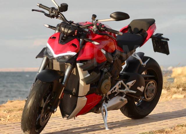 Ducati Streetfighter V4. 1 103. ., , ,   