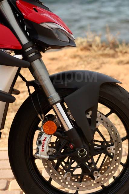 Ducati Streetfighter V4. 1 103. ., , ,   