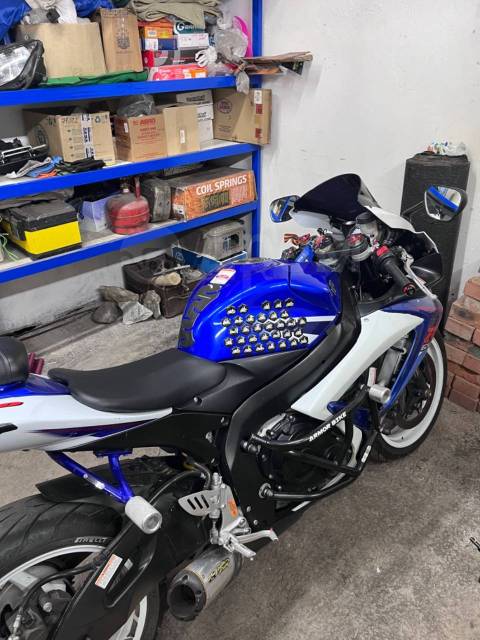 Suzuki GSX-R 750. 750. ., , ,   