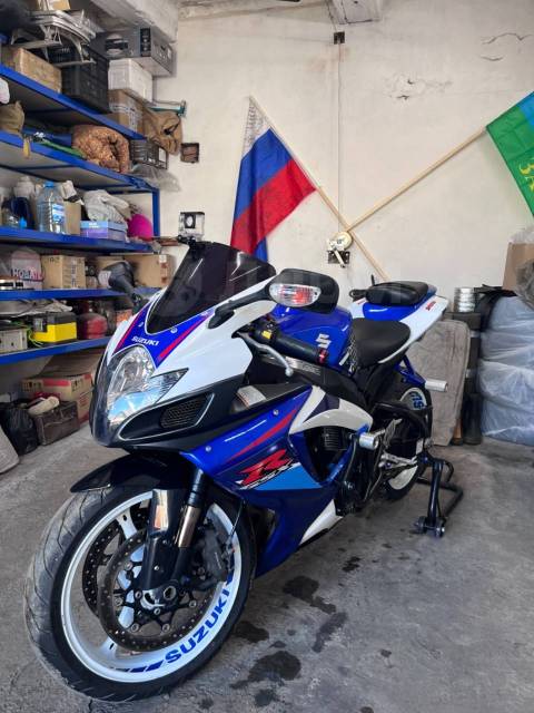 Suzuki GSX-R 750. 750. ., , ,   