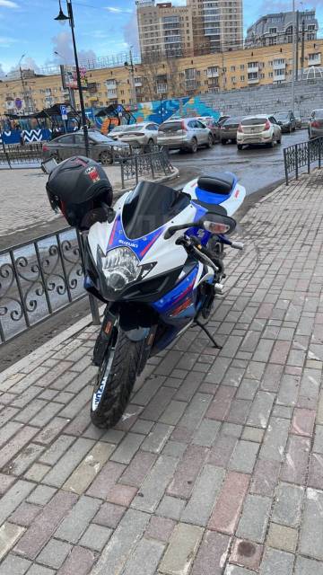 Suzuki GSX-R 750. 750. ., , ,   