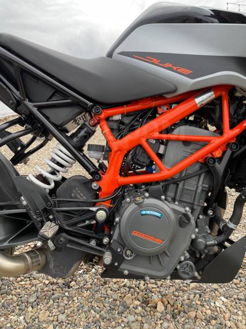 KTM 390 Duke. 400. ., , ,   