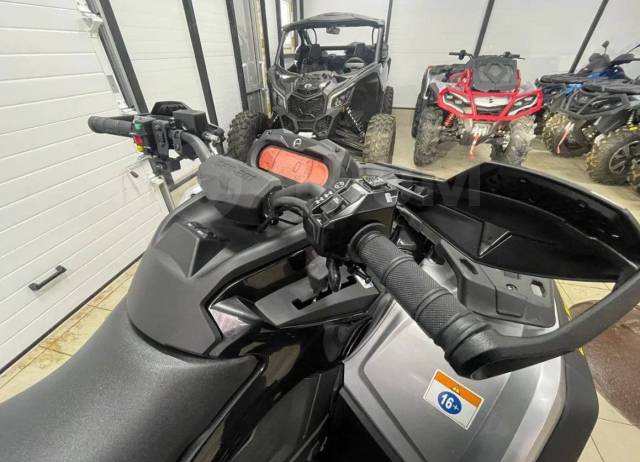 BRP Can-Am Outlander Max 1000R XT-P. ,  \,  .     