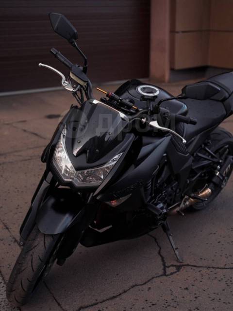 Kawasaki Z 1000. 1 043. ., , ,   