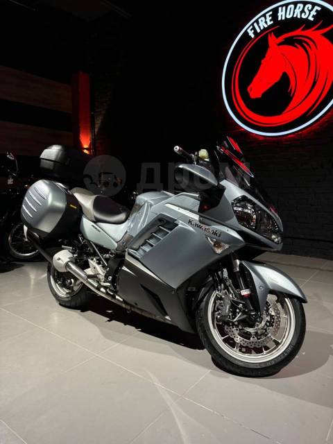 Kawasaki 1400 GTR. 1 400. ., , ,   