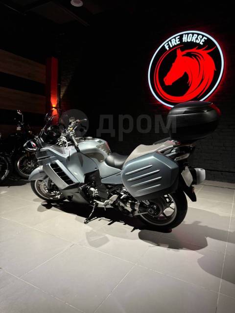 Kawasaki 1400 GTR. 1 400. ., , ,   