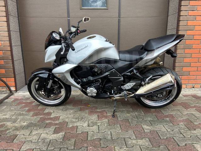 Kawasaki Z 1000. 1 000. ., , ,   