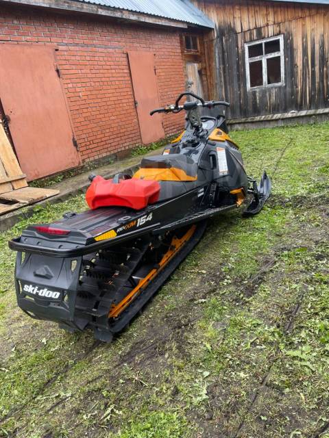 BRP Ski-Doo Summit SP. ,  ,   