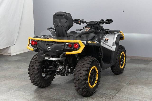 BRP Can-Am Outlander Max 1000R XT-P. ,  \,   