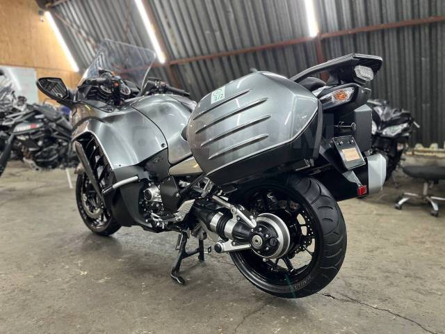 Kawasaki 1400 GTR. 1 400. ., , ,   