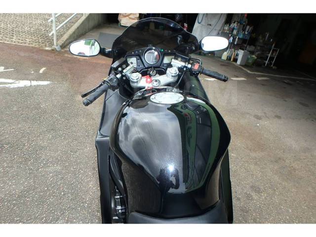 Honda CBR 1100XX. 1 137. ., , ,   