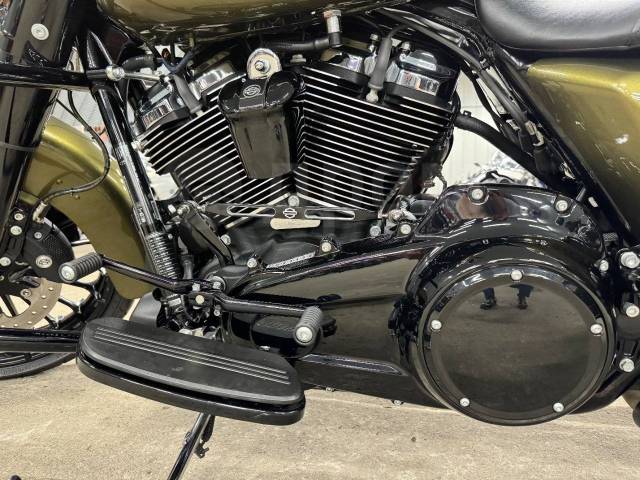 Harley-Davidson Road King Special FLHRXS. 1 750. ., , ,   