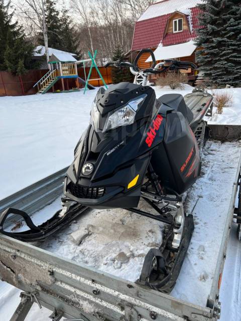 BRP Ski-Doo Summit X T3. ,  ,   