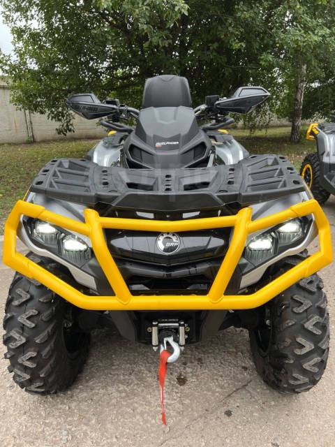 BRP Can-Am Outlander Max 1000R XT-P. ,  \,   