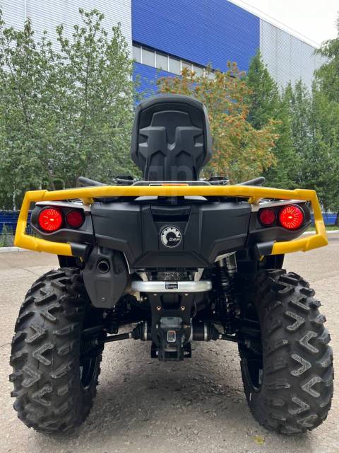 BRP Can-Am Outlander Max 1000R XT-P. ,  \,   