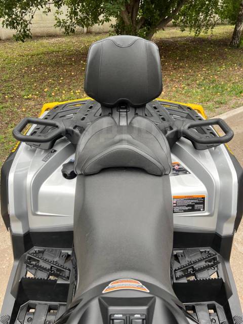 BRP Can-Am Outlander Max 1000R XT-P. ,  \,   