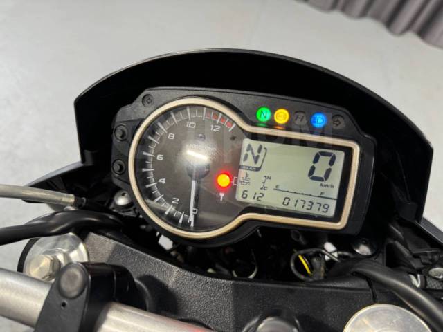 Suzuki GSR 750. 749. ., , ,   