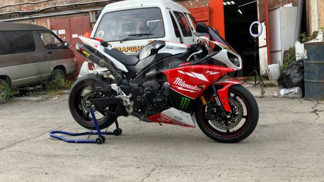 Yamaha YZF-R1. 1 000. ., , ,   