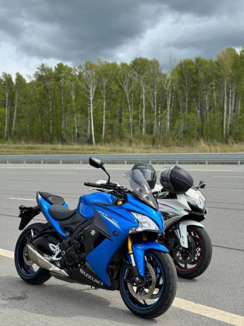 Suzuki GSX S1000F. 1 000. ., , ,   