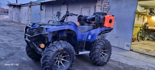 Yamaha Grizzly 700. ,  \,   