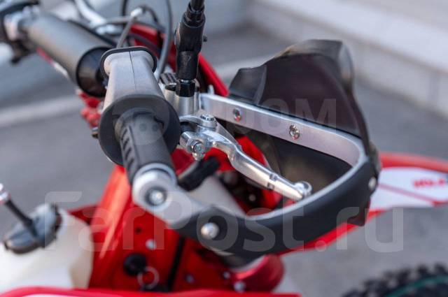 Regulmoto Holeshot Red Edition. 300. ., , ,  .     