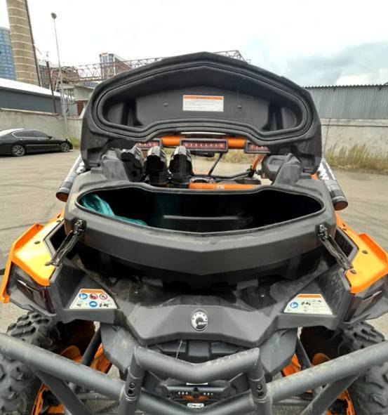 BRP Can-Am Maverick X RS Turbo RR. ,  \,  .     