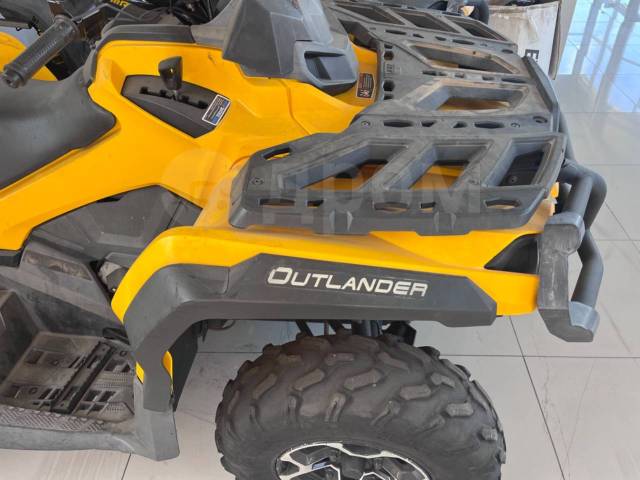 BRP Can-Am Outlander Max 650. ,  \,   