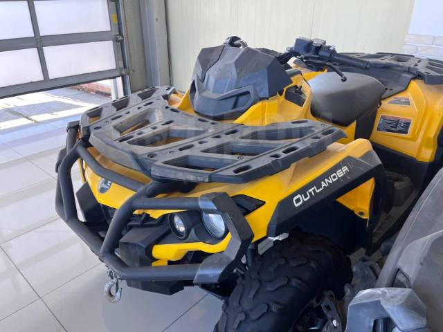 BRP Can-Am Outlander Max 650. ,  \,   