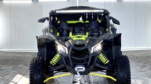 BRP Can-Am Maverick X MR. ,  \,   