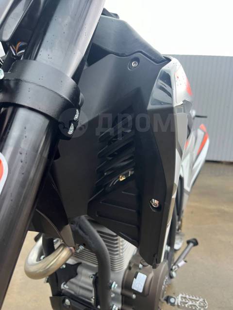 Regulmoto CR-Z 300. 300. ., , ,   