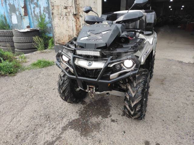 BRP Can-Am Outlander 1000R XT. ,  \,   