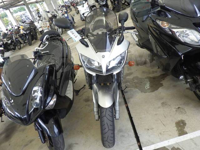 Yamaha FZS 1000