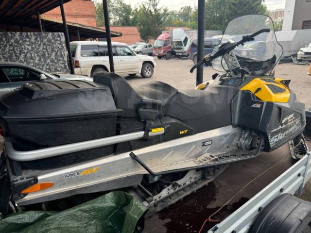 BRP Ski-Doo Skandic WT. ,  ,   