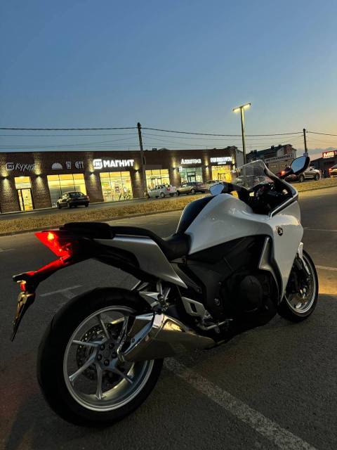 Honda VFR 1200FD. 1 200. ., , ,   